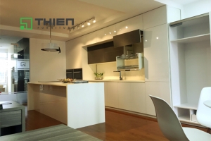 Lợi ích khi làm tủ bếp Acrylic không tay nắm